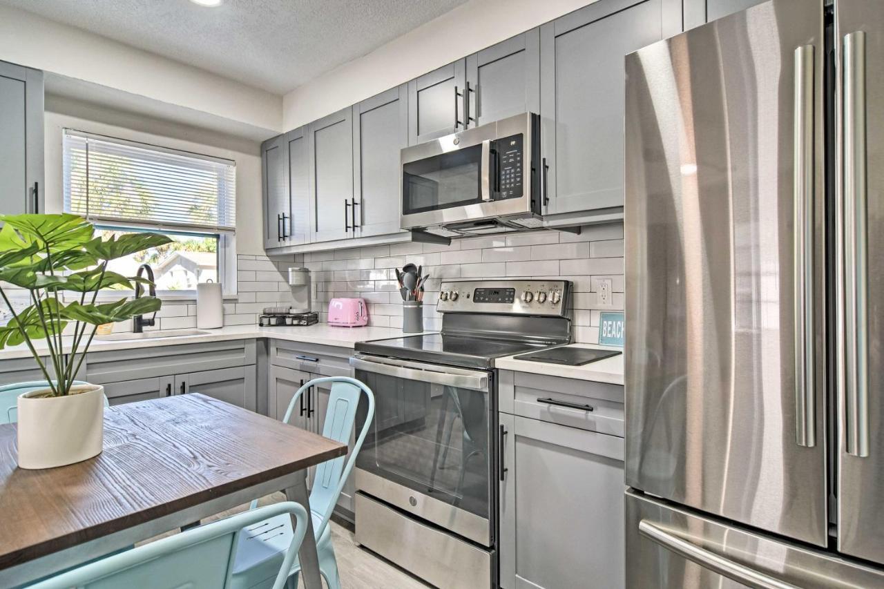 Well-Appointed Madeira Beach Condo With Patio! St. Pete Beach Exterior photo