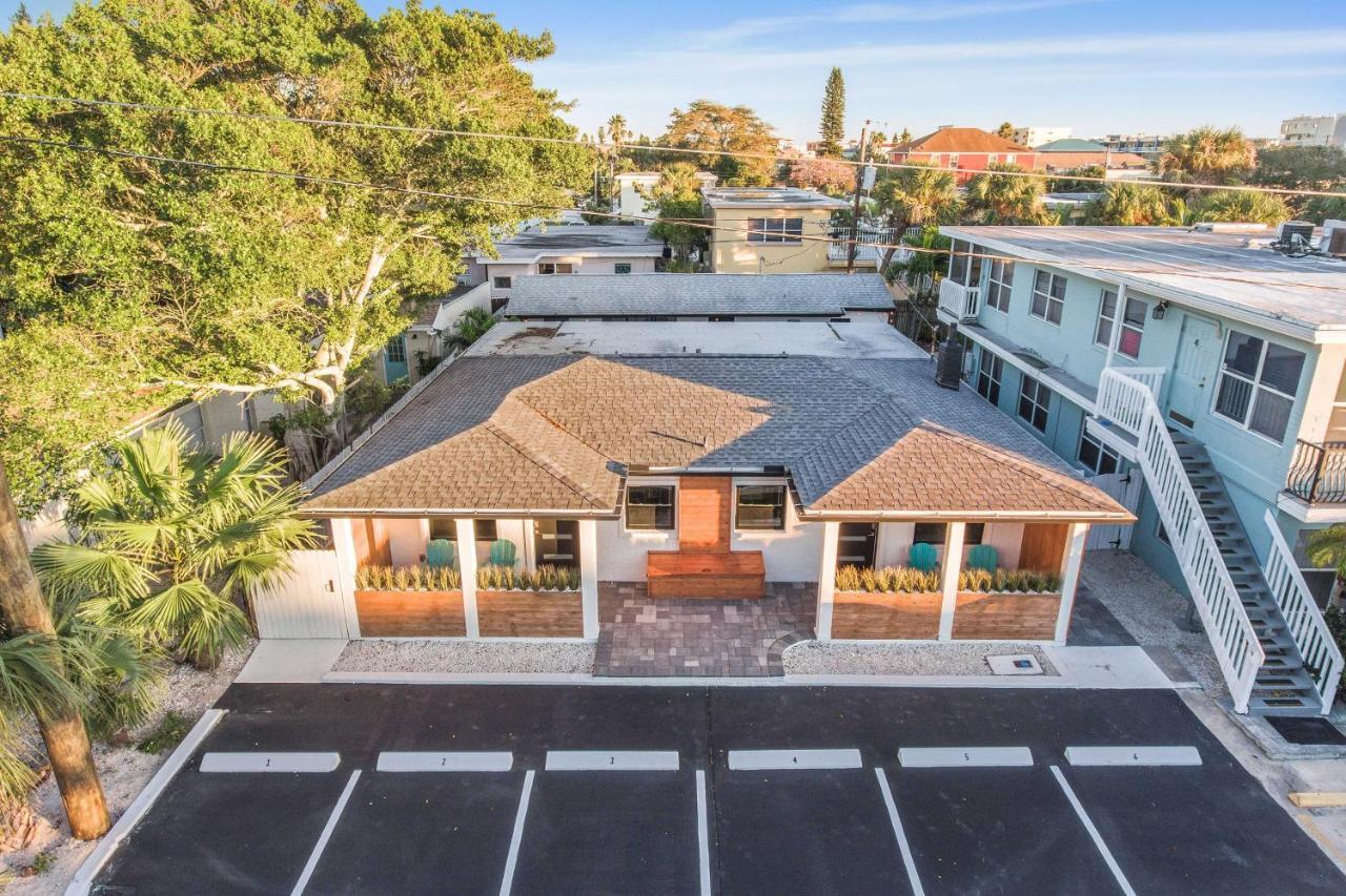 Well-Appointed Madeira Beach Condo With Patio! St. Pete Beach Exterior photo