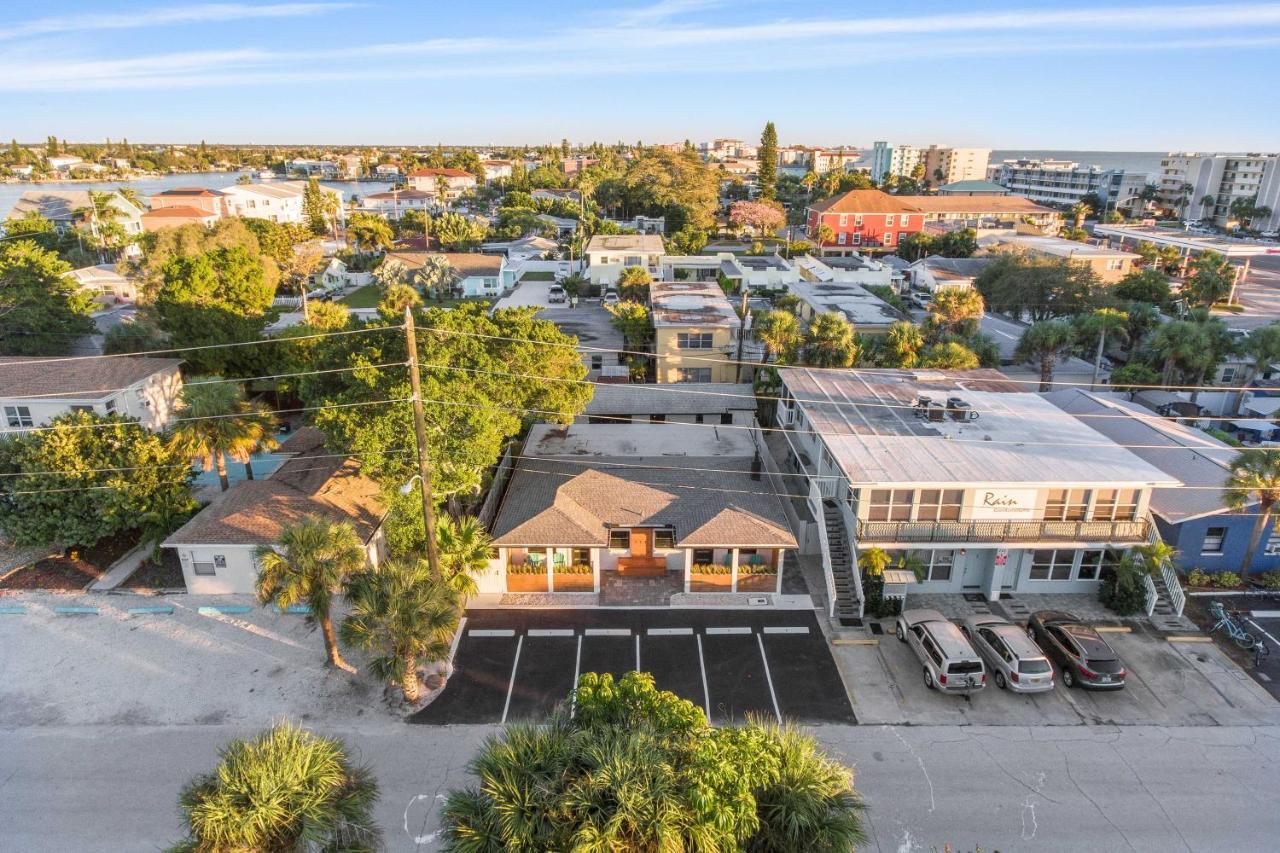 Well-Appointed Madeira Beach Condo With Patio! St. Pete Beach Exterior photo